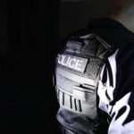 Policier violeur de détenues qu’il gardait au tribunal : douze ans de prison